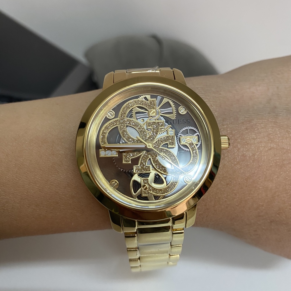 Reloj Guess Clear GW0300L2 Dorado - Imagen 4