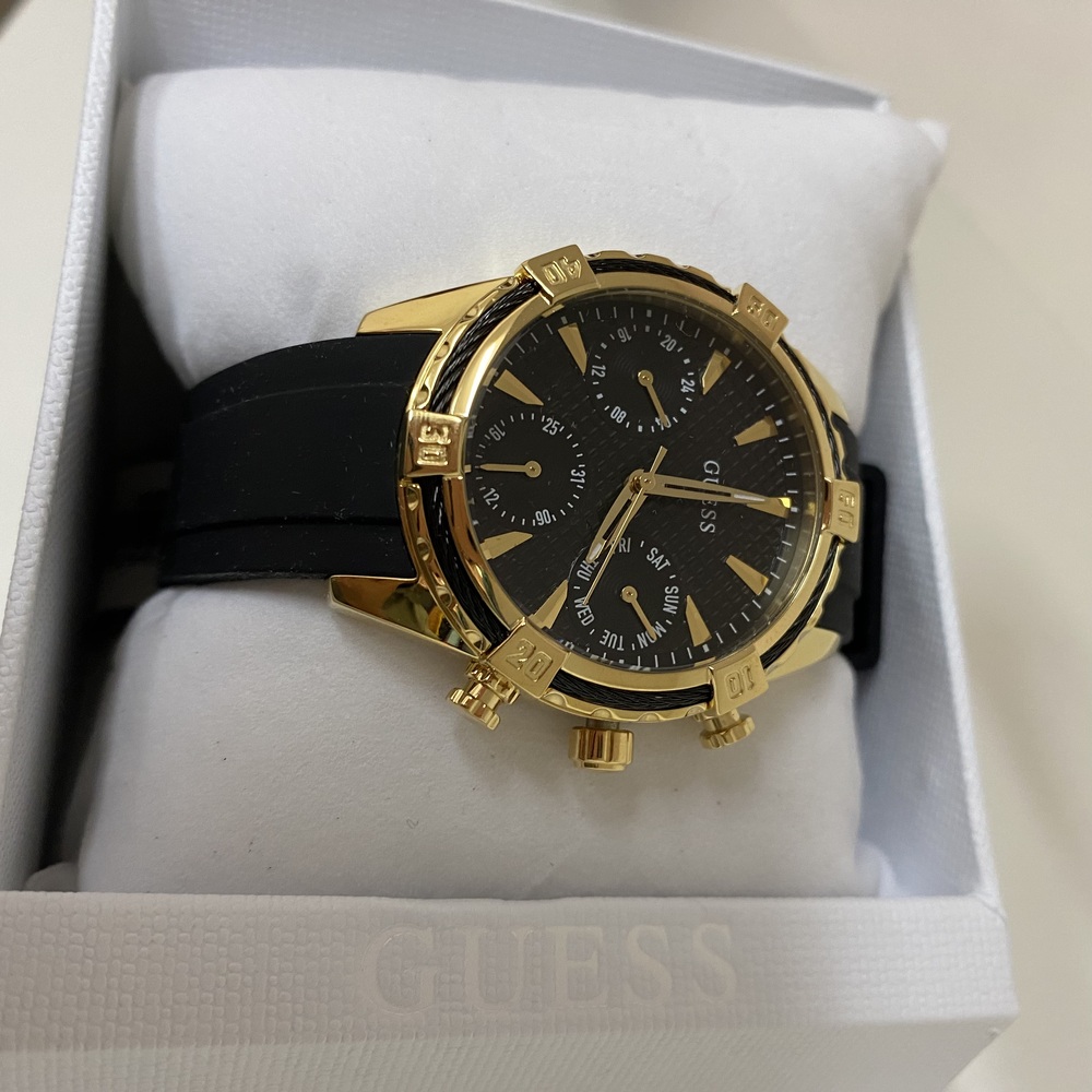 Reloj Guess Negro Multifuncion